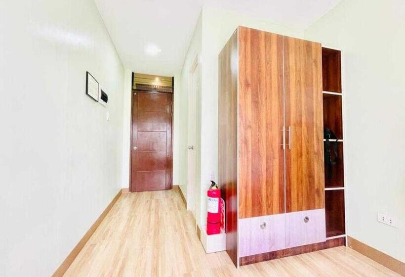 هتل Oyo 1008 Armond Bed And Breakfast