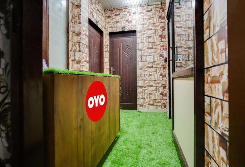 酒店 Flagship Small Town