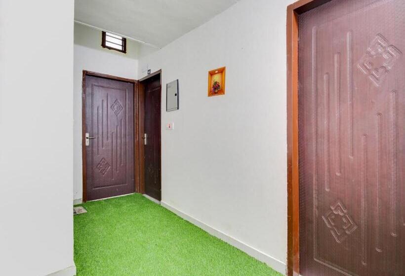 酒店 Flagship Small Town