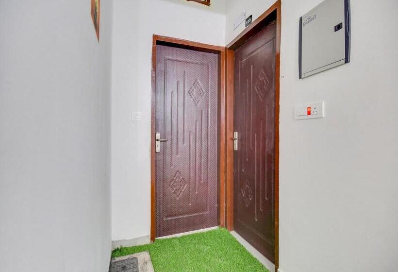 酒店 Flagship Small Town