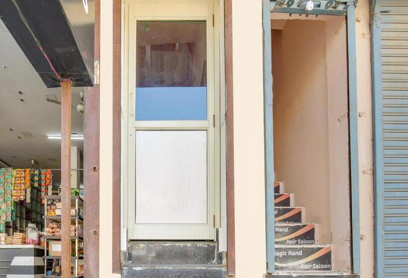 酒店 Flagship Small Town