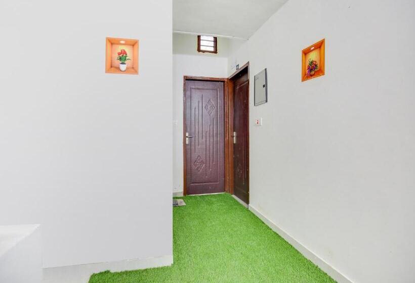 酒店 Flagship Small Town