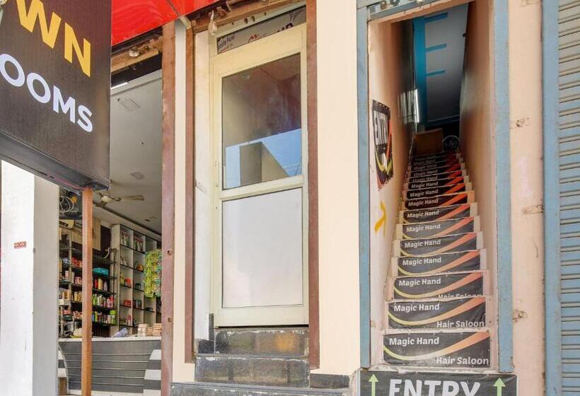 酒店 Flagship Small Town