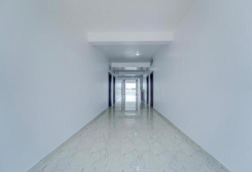 בית מלון כפרי Oyo Flagship The New View