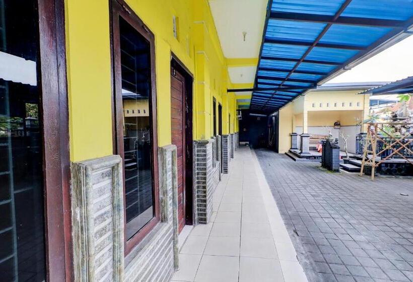 בית מלון כפרי Oyo Life 92841 Kos 88