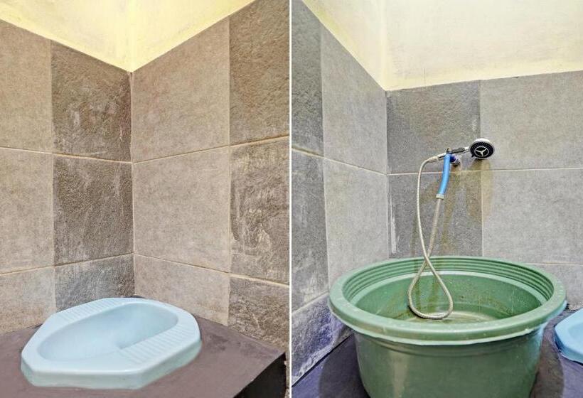 בית מלון כפרי Oyo Life 92920 Rumah Kost Azca