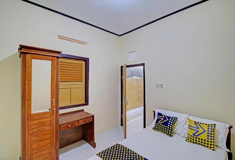 בית מלון כפרי Oyo Life 92953 Nirmala Kost