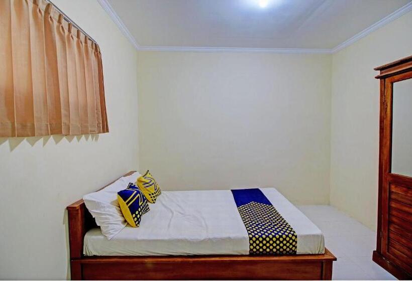 בית מלון כפרי Oyo Life 92953 Nirmala Kost