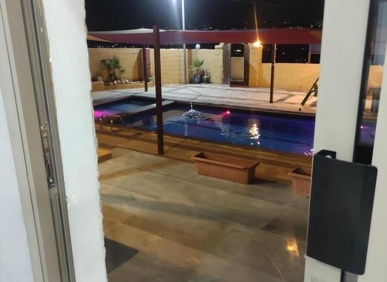 هتل Raghad Chalet