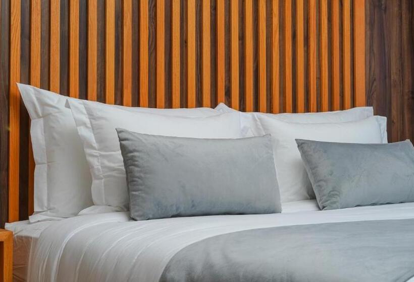 هتل Razane Hôtel