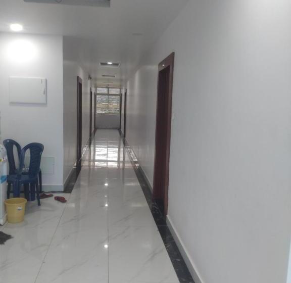 هتل Rk Grand Luxury Acs