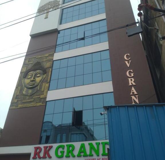 هتل Rk Grand Luxury Acs