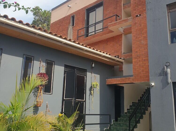 هتل Rosa Negra Uganda