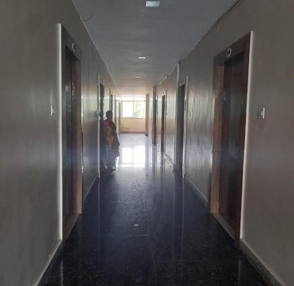 בית מלון כפרי Sai Baba Palace