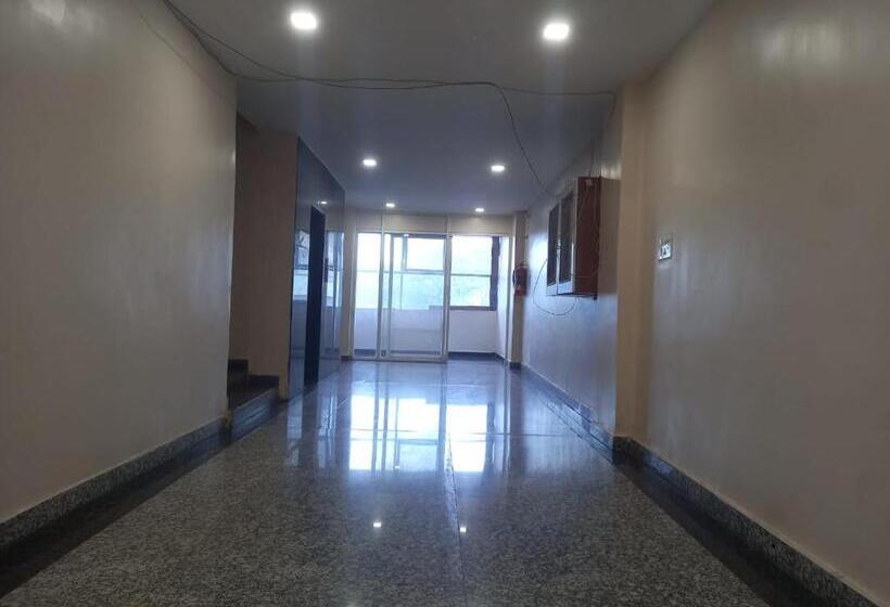 בית מלון כפרי Sai Baba Palace