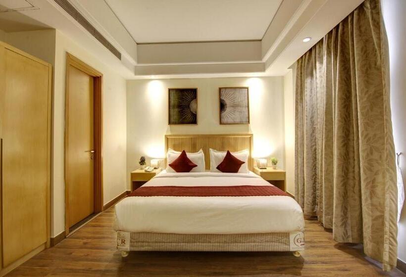 בית מלון כפרי Saltstayz Corporate Suite  Golf Course Road And Near Galleria Market