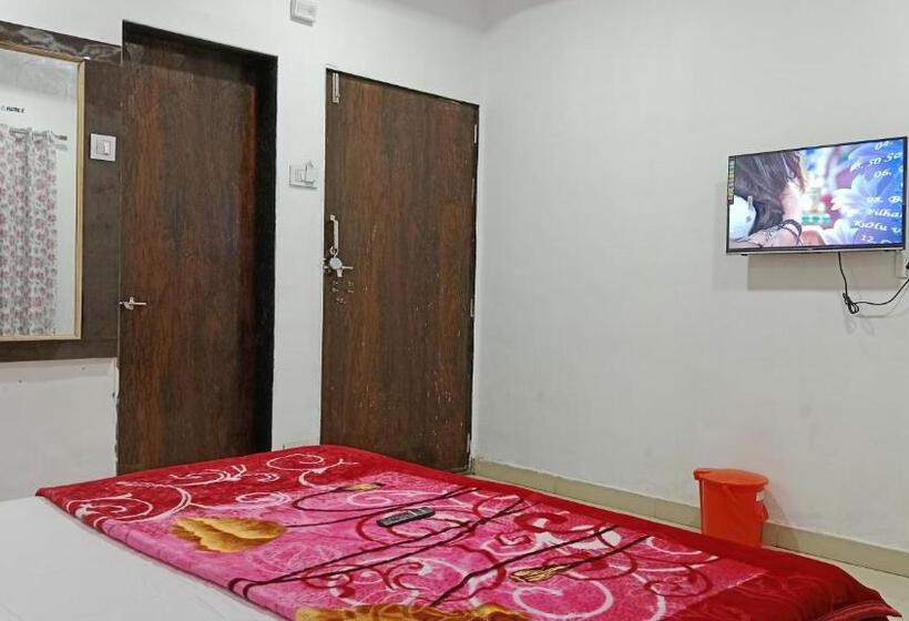 בית מלון כפרי Samarth Cottage By Holiday Villass Mahabaleshwar