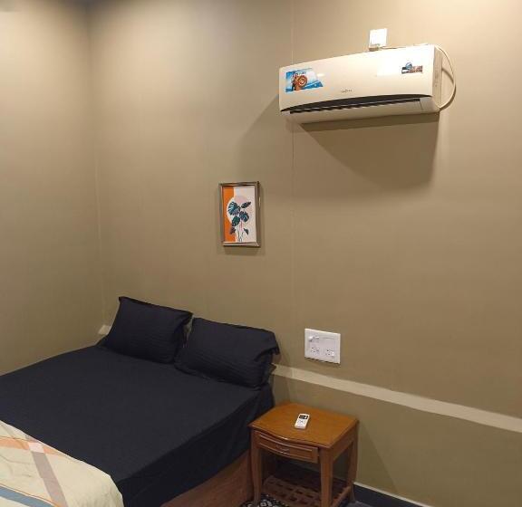 فندق South Delhi Restaurant And Resort