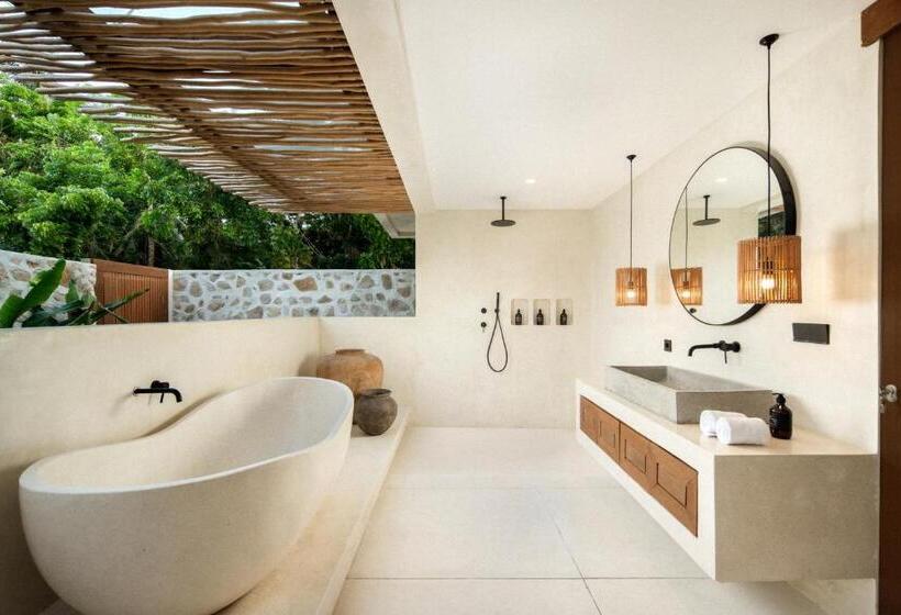 فندق Tias Villas