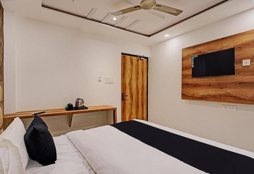 Fabhotel Relax Inn I