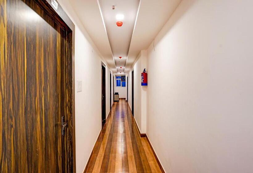 Fabhotel Relax Inn I