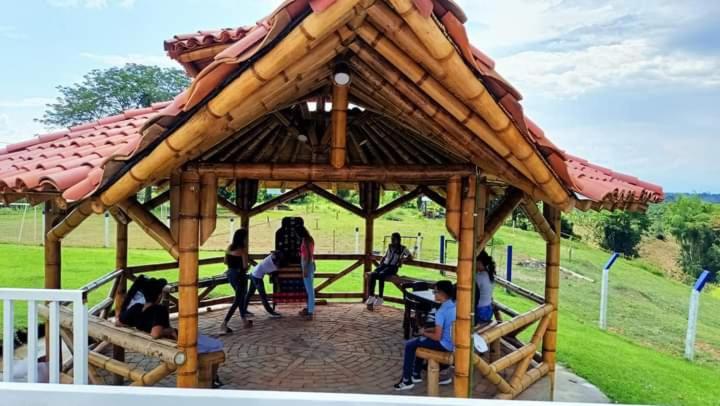 ホテル Villa Bernal