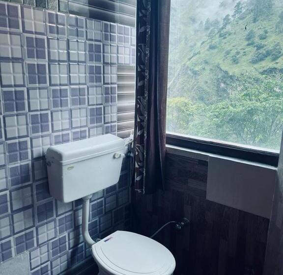 בית מלון כפרי Virdh Badri