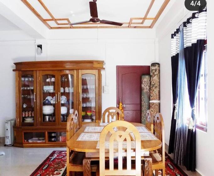 호텔 Wangdis Homestay