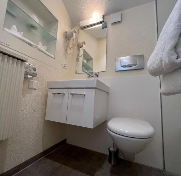 Motel Felmis Self Check In