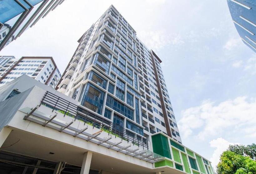 Omp T1 6h, Free Beach & Pool Access, Near Airport, Fast Wifi, Netflix