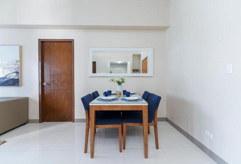 Omp T1 6h, Free Beach & Pool Access, Near Airport, Fast Wifi, Netflix