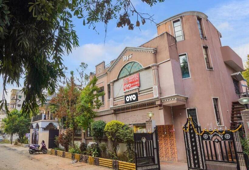 Oyo Flagship Hotel 69 Stays