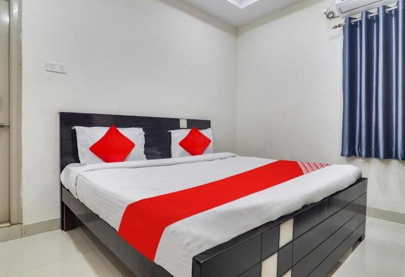 Oyo Flagship Hotel Bsr Grand