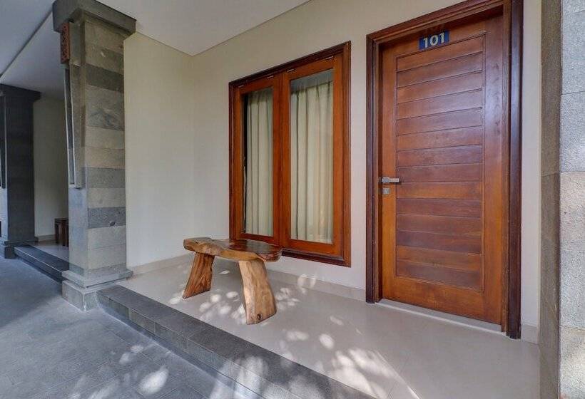 Oyo Life 92852 Singgah Hotel Legian