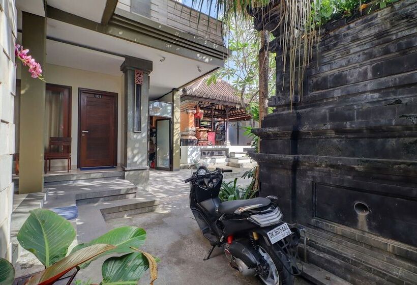 Oyo Life 92852 Singgah Hotel Legian