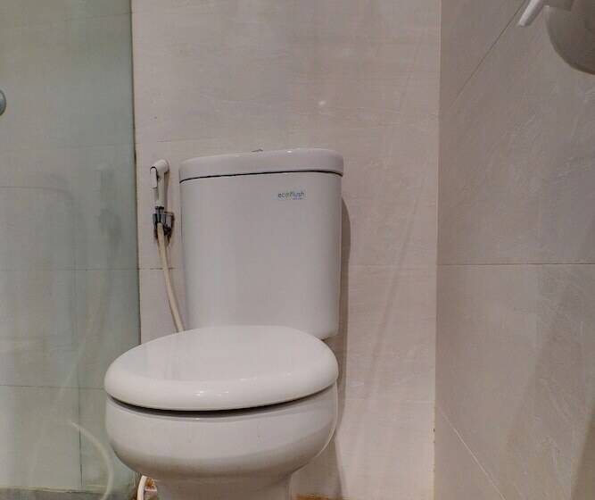 Oyo Life 92852 Singgah Hotel Legian