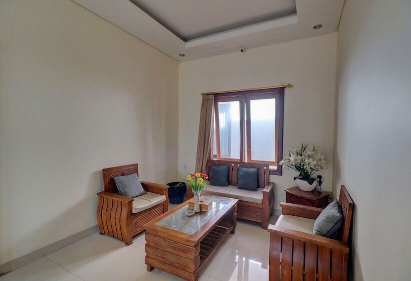 Oyo Life 92852 Singgah Hotel Legian