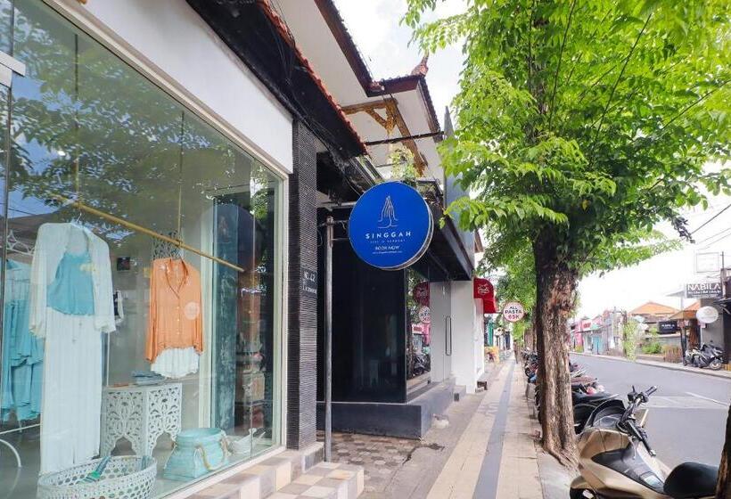 Oyo Life 92852 Singgah Hotel Legian