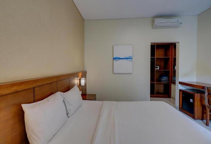 Oyo Life 92852 Singgah Hotel Legian