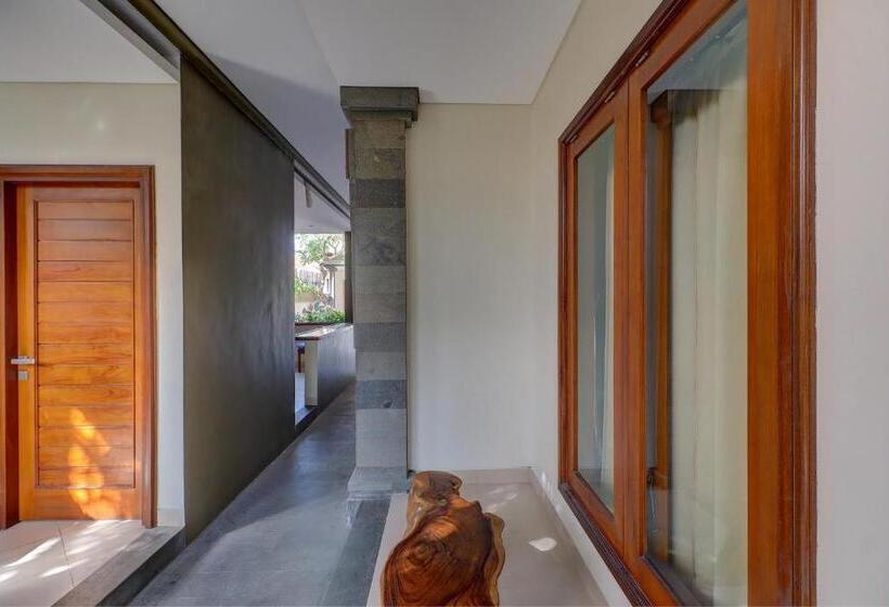 Oyo Life 92852 Singgah Hotel Legian