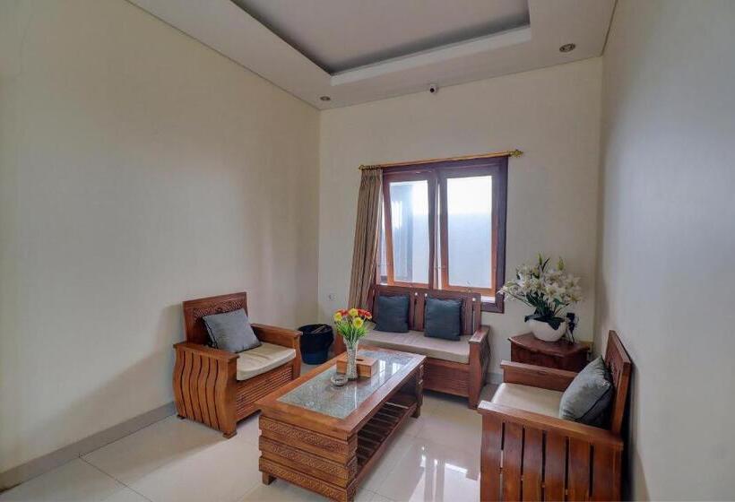 Oyo Life 92852 Singgah Hotel Legian