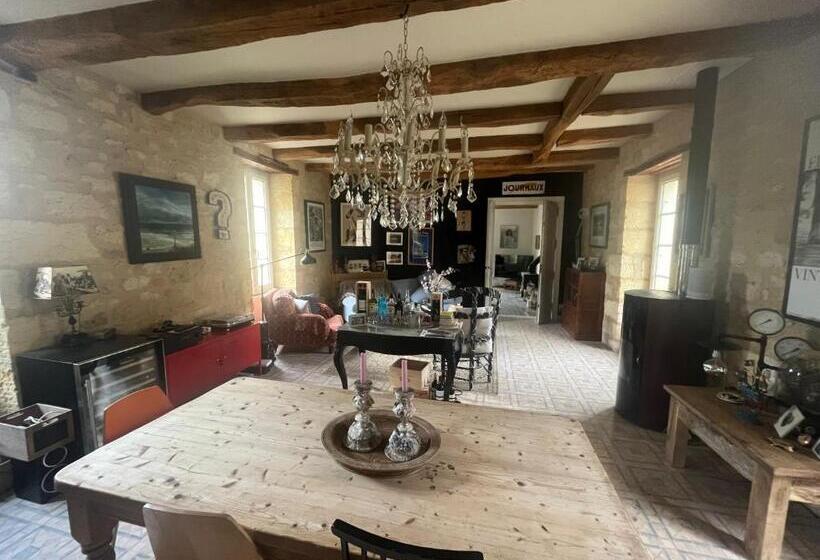 Пансион 1 Rue Pasquet Pool Suite With Kitchen