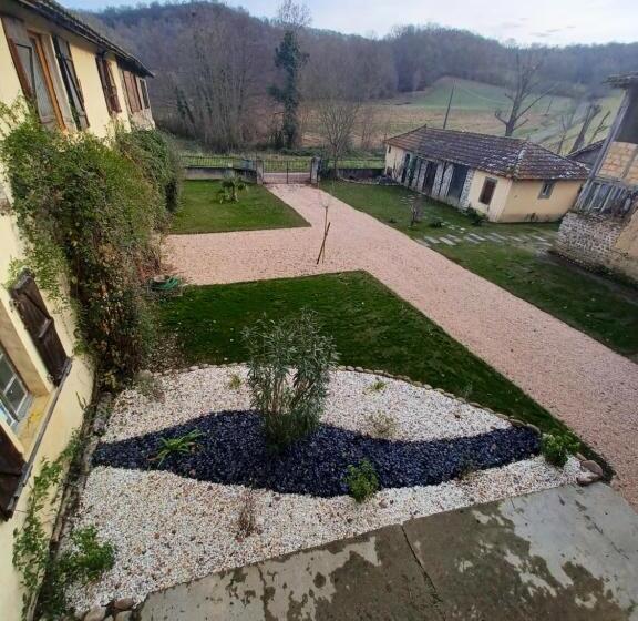 Пансион Au Jardin Du Lac