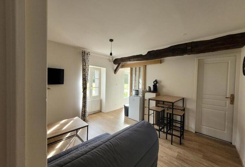 بنسيون Chambre Indépendante Privée