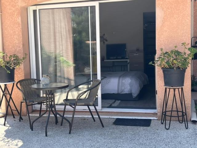 膳宿费 Chambre Meublée De Luxe