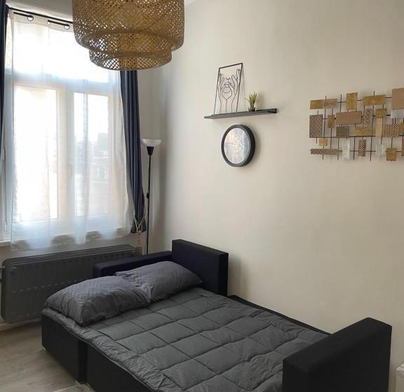 بنسيون Chez Auguy Et Deborah