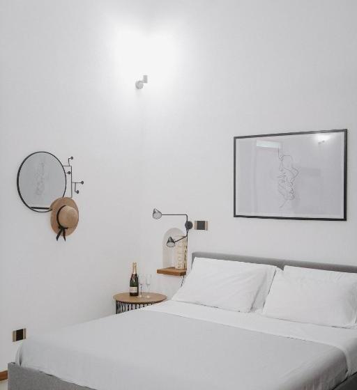 Пансион Dislocati Bnb   Jacuzzi Privata   Cucina   Tv60   Minimal Luxury