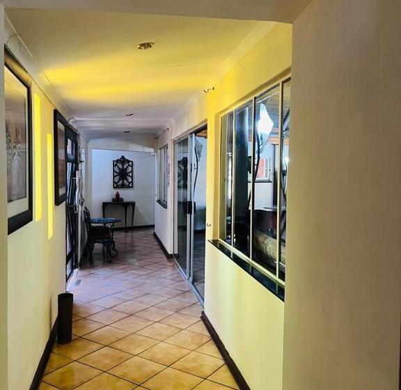 פנסיון Exclusive Guest House