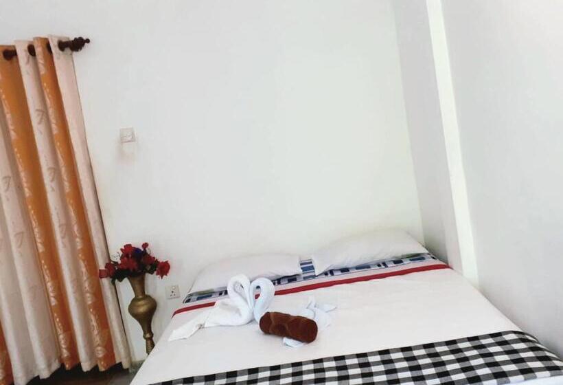 بنسيون Green Shade Resort & Haritha Sewana