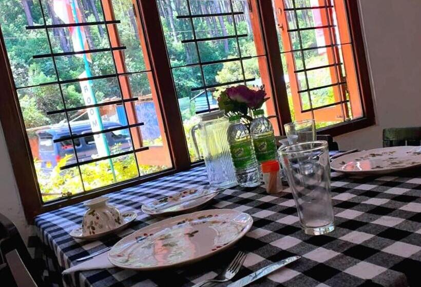 بنسيون Green Shade Resort & Haritha Sewana